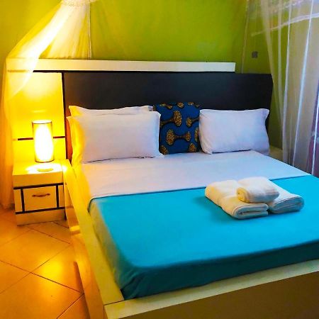 Airport Unique Hotel Entebbe Dış mekan fotoğraf