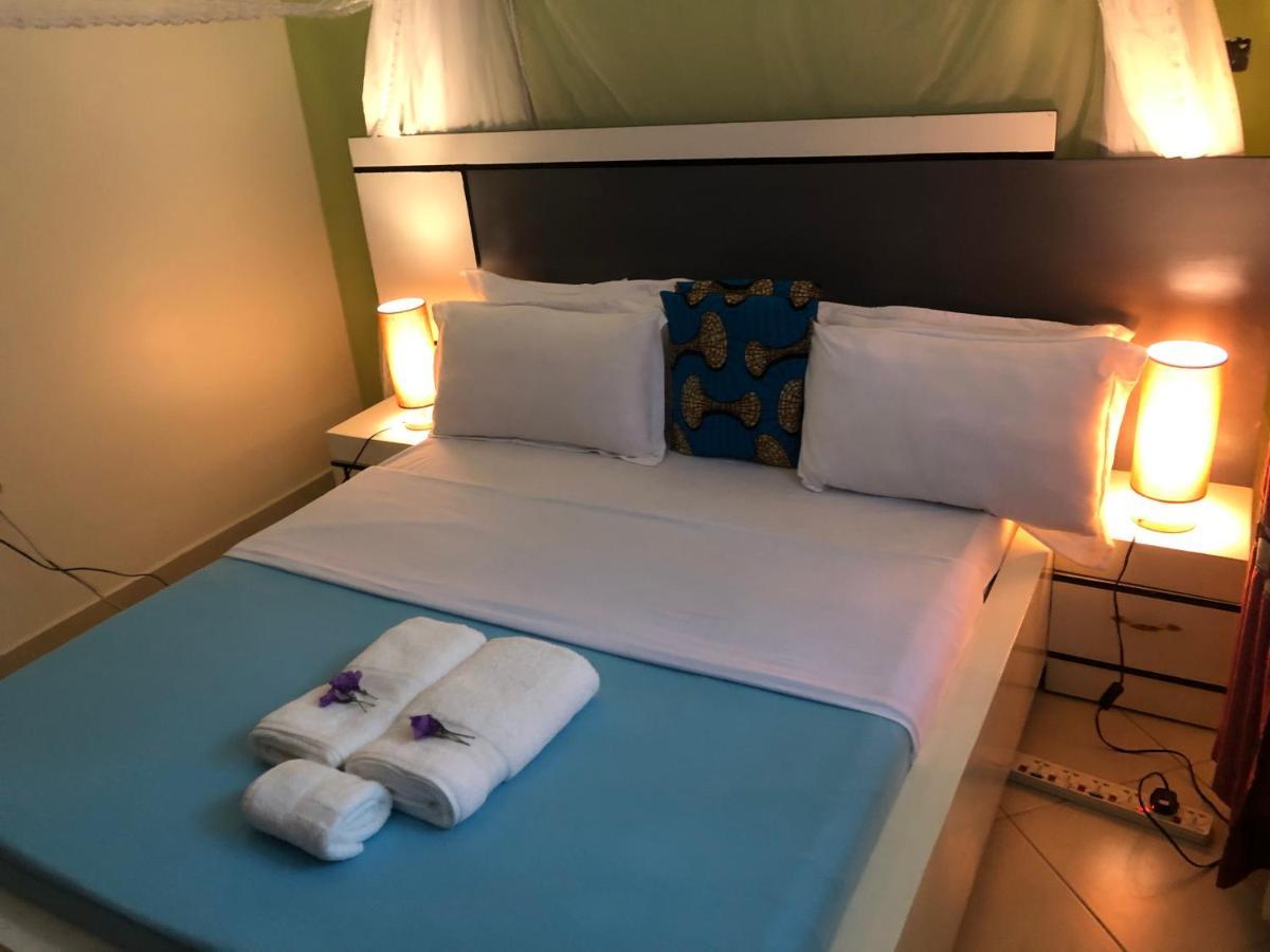 Airport Unique Hotel Entebbe Dış mekan fotoğraf