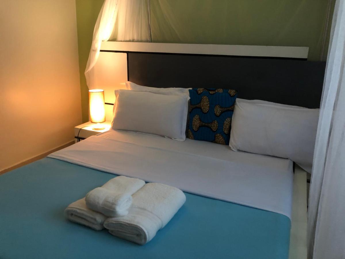 Airport Unique Hotel Entebbe Dış mekan fotoğraf