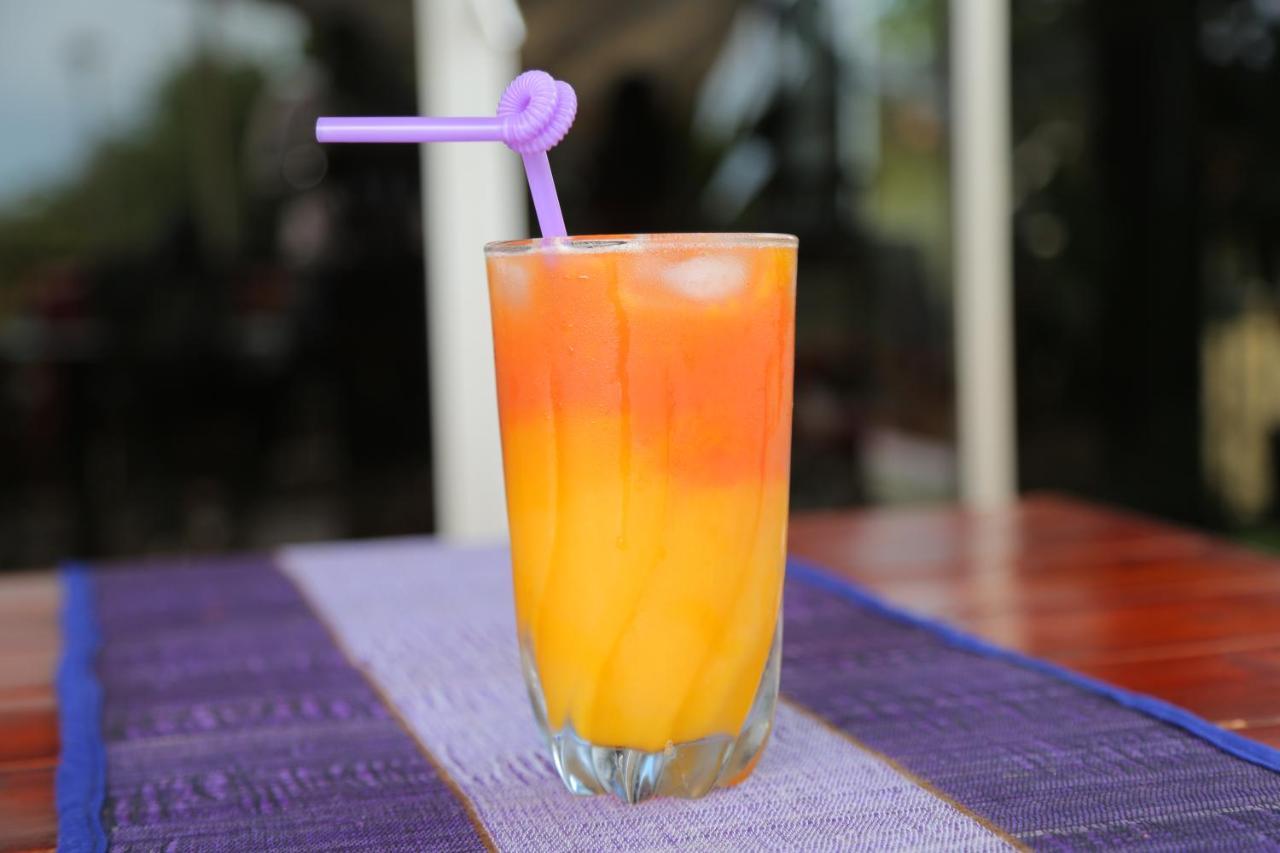 Airport Unique Hotel Entebbe Dış mekan fotoğraf