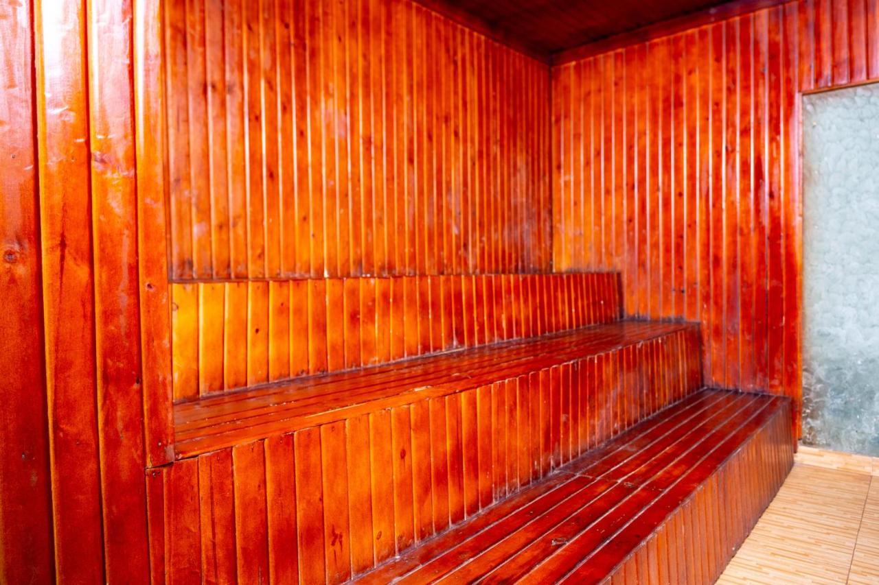 Airport Unique Hotel Entebbe Dış mekan fotoğraf